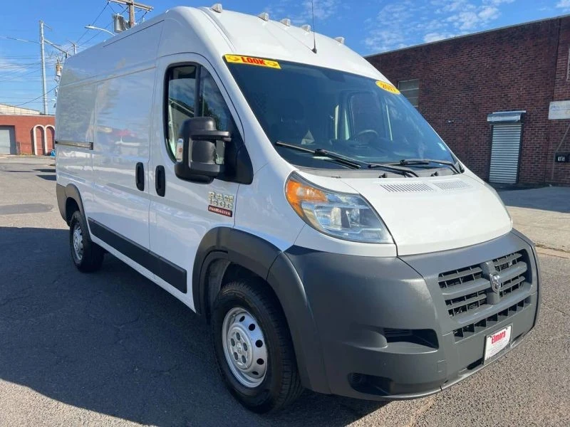 2017 Ram ProMaster - Image 2 of 12