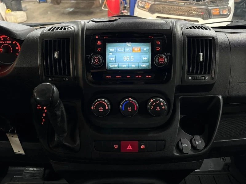 2017 Ram ProMaster - Image 11 of 12
