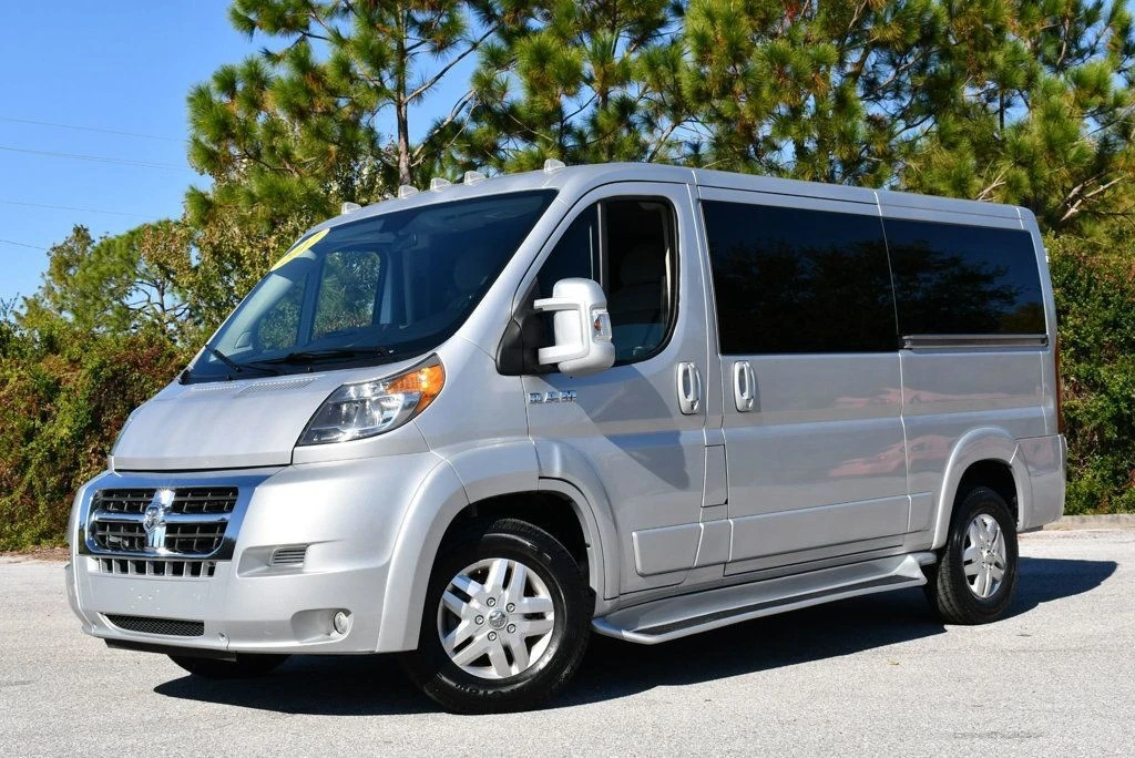 2017 Ram ProMaster - Image 2 of 12