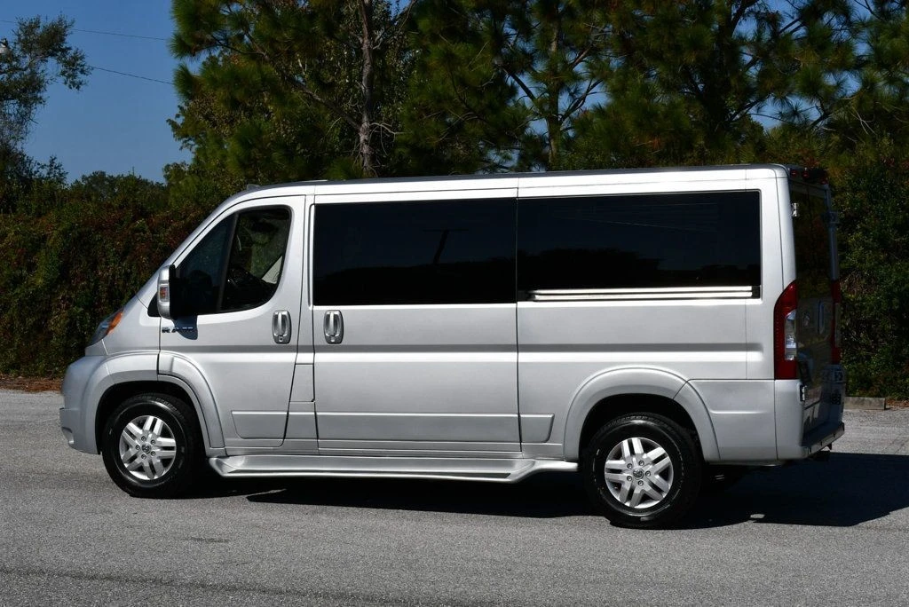 2017 Ram ProMaster - Image 5 of 12