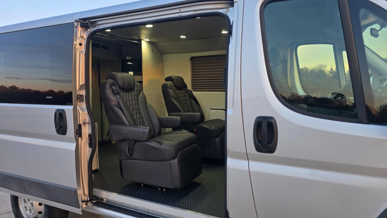2017 Ram ProMaster - Image 14 of 21