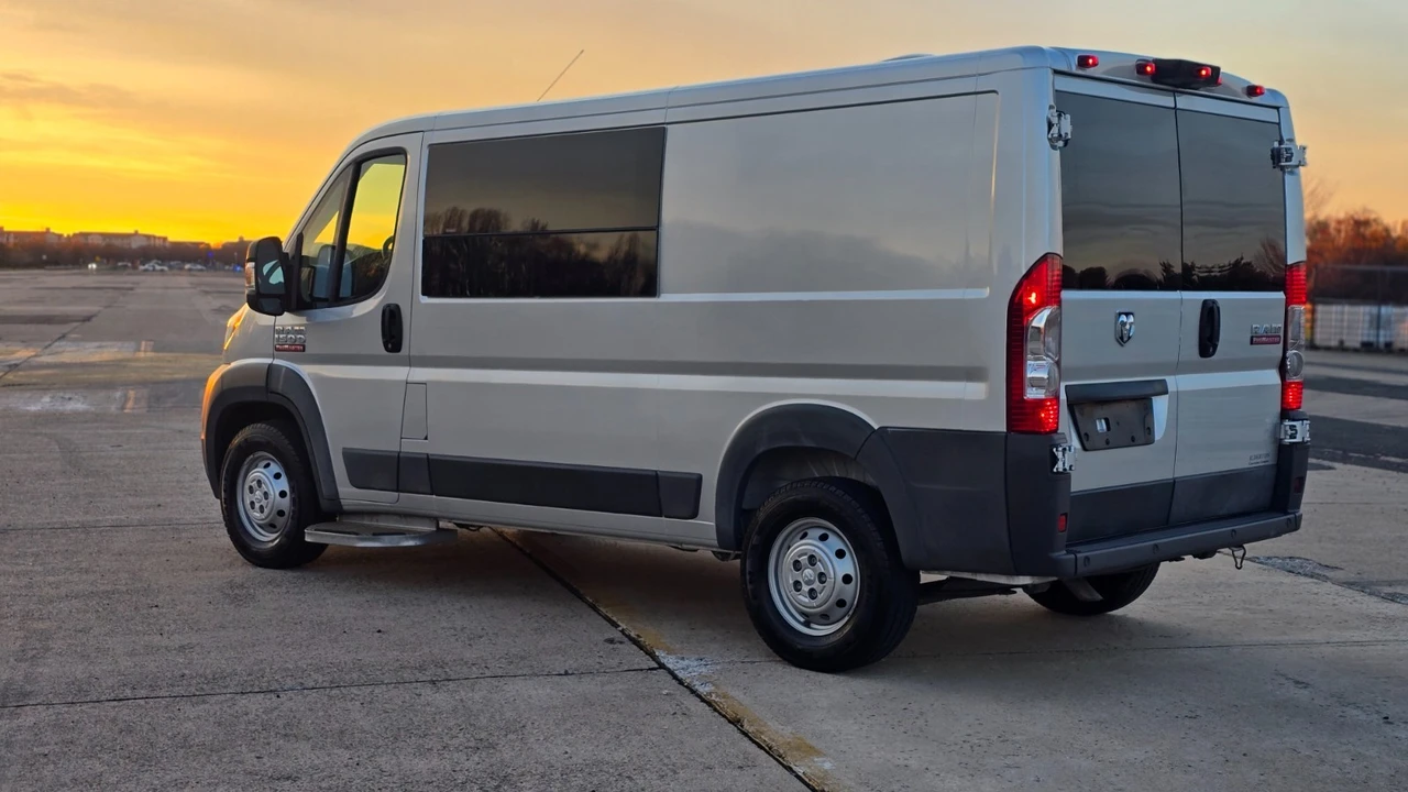 2017 Ram ProMaster - Image 11 of 21