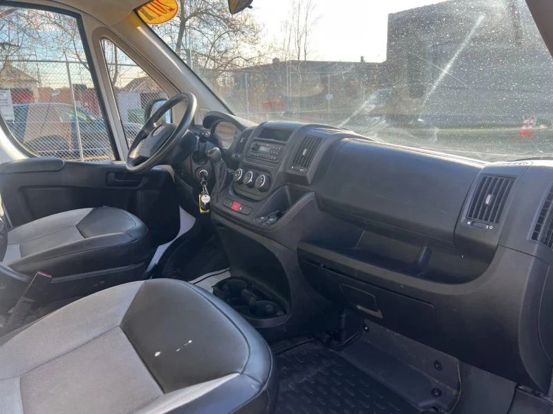 2017 Ram ProMaster - Image 10 of 12