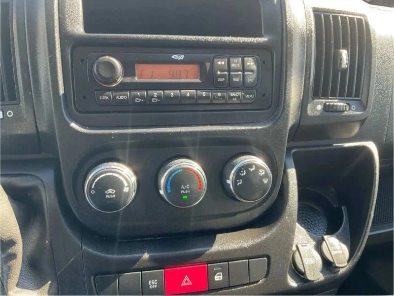 2017 Ram ProMaster - Image 5 of 12