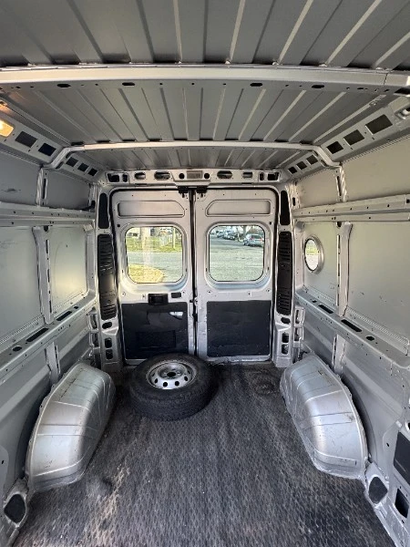 2017 Ram ProMaster - Image 18 of 21