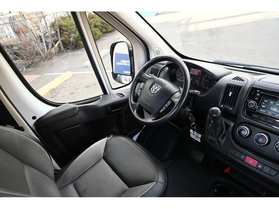 2017 Ram ProMaster - Image 17 of 31