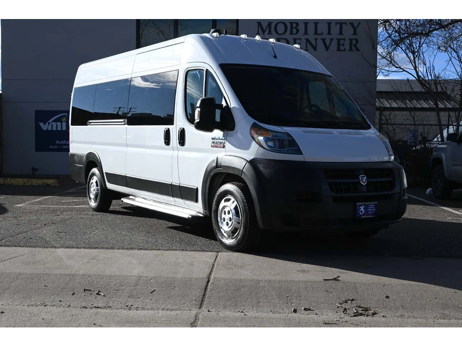 2017 Ram ProMaster - Image 3 of 12