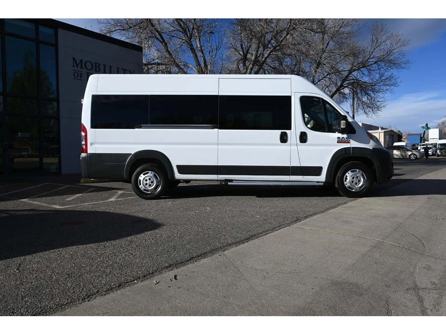 2017 Ram ProMaster - Image 5 of 12