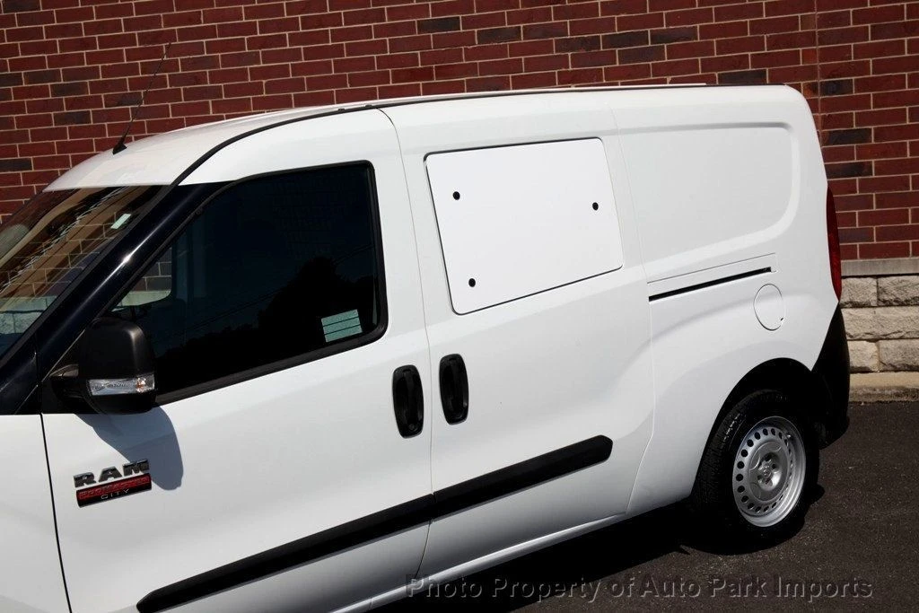 2017 Ram ProMaster - Image 5 of 12