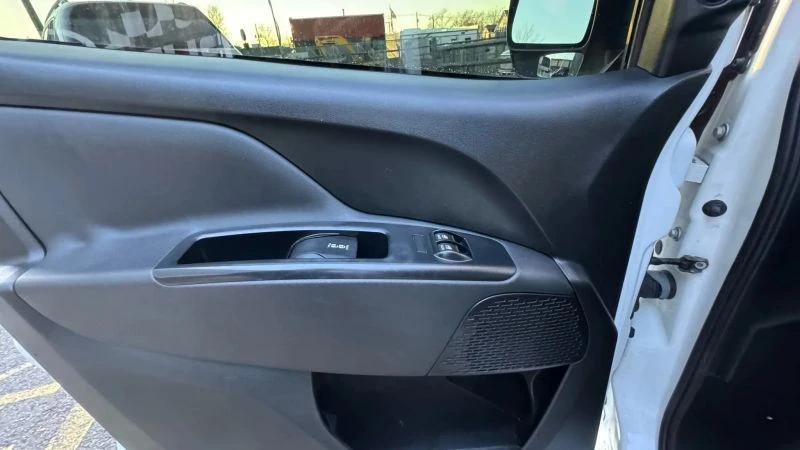 2017 Ram ProMaster - Image 10 of 12