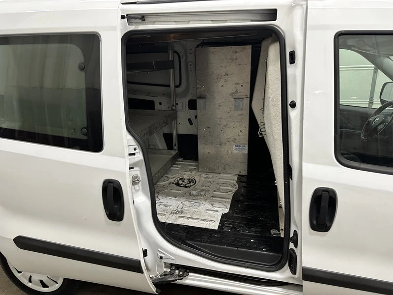2017 Ram ProMaster - Image 14 of 21