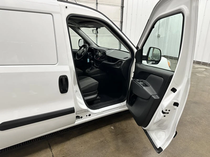 2017 Ram ProMaster - Image 16 of 21