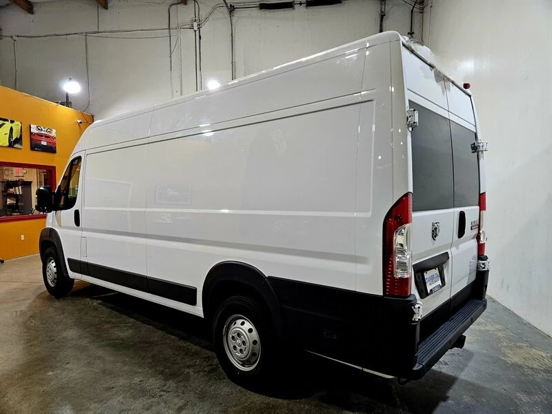 2017 Ram ProMaster - Image 7 of 12