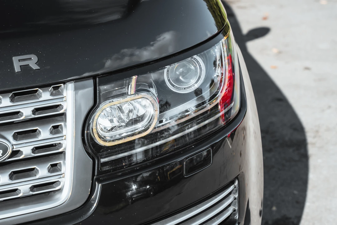 2017 Land Rover Range Rover L405 - Image 25 of 31