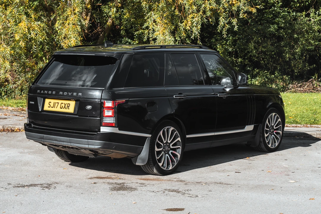 2017 Land Rover Range Rover L405 - Image 13 of 31