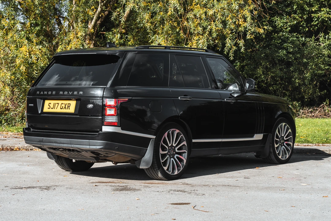 2017 Land Rover Range Rover L405 - Image 5 of 31