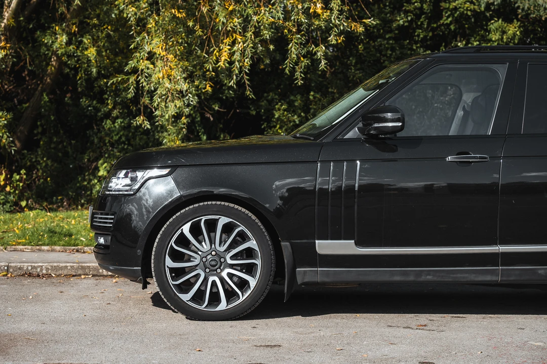 2017 Land Rover Range Rover L405 - Image 20 of 31