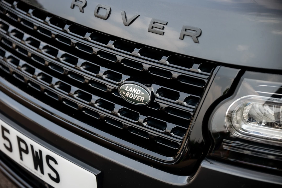 2017 Land Rover Range Rover L405 - Image 17 of 31
