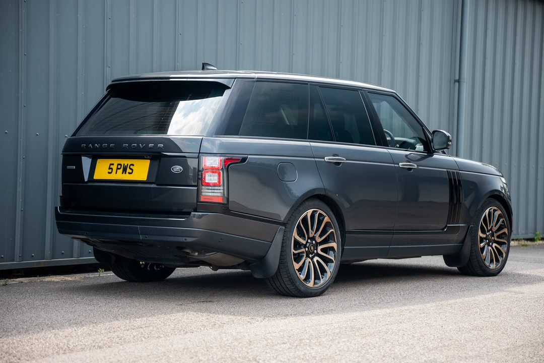 2017 Land Rover Range Rover L405 - Image 5 of 31