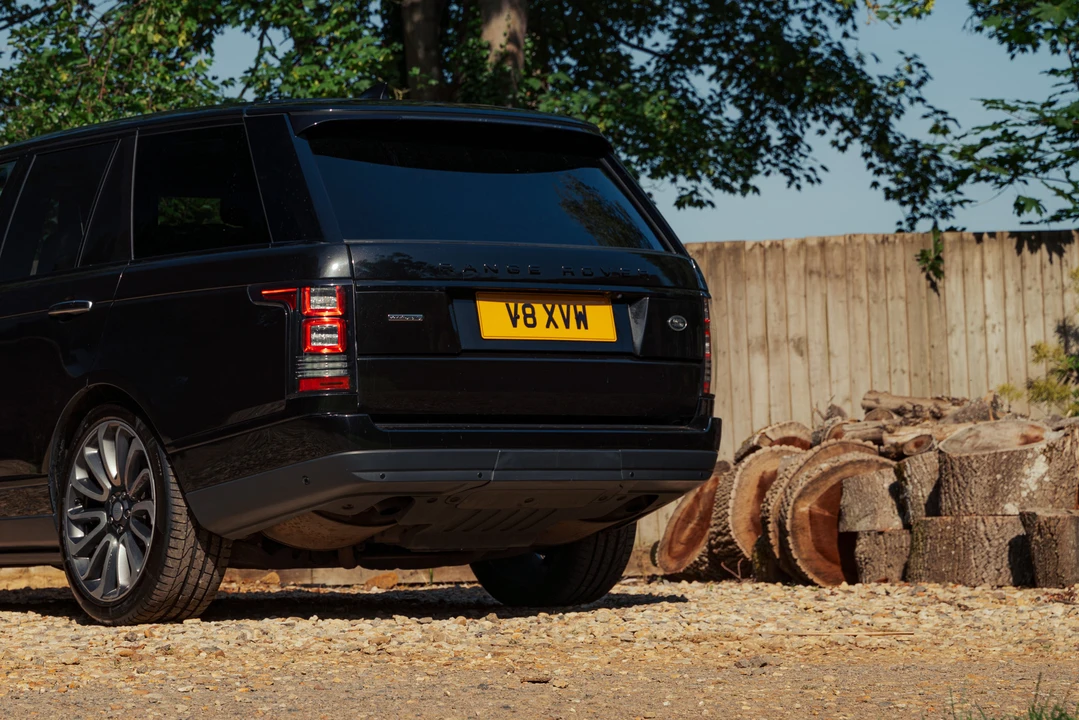 2017 Land Rover Range Rover L405 - Image 14 of 31