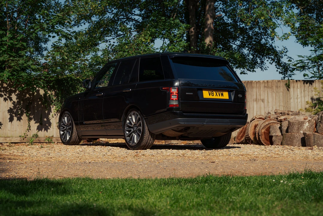 2017 Land Rover Range Rover L405 - Image 10 of 31