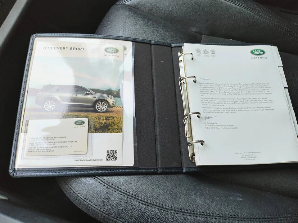 2017 Land Rover Discovery 5th Gen - Image 14 of 16