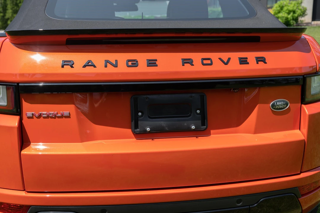 2017 Land Rover Range Rover Evoque 1st Gen - Image 16 of 31