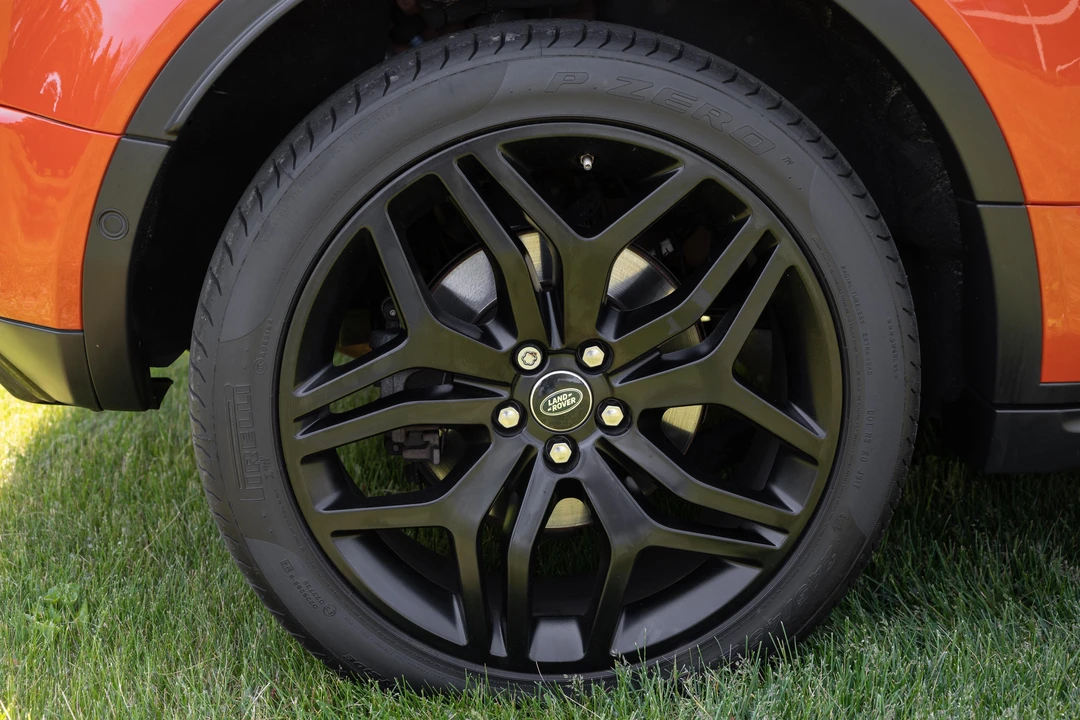 2017 Land Rover Range Rover Evoque 1st Gen - Image 27 of 31