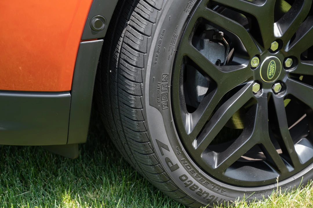 2017 Land Rover Range Rover Evoque 1st Gen - Image 22 of 31