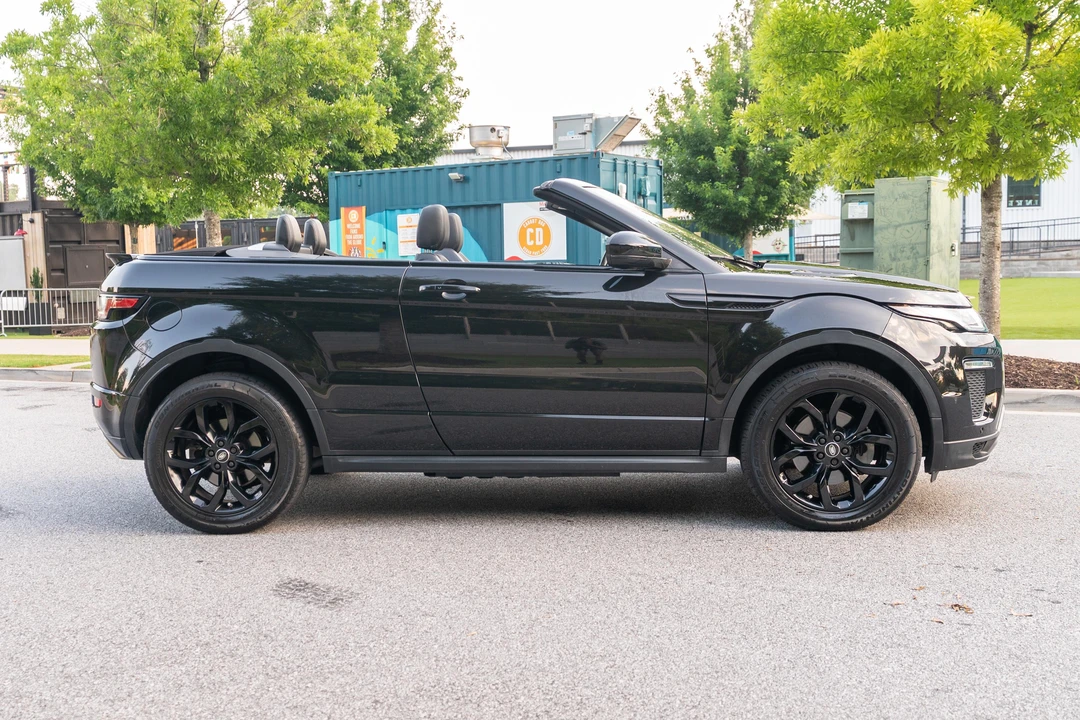 2017 Land Rover Range Rover Evoque 1st Gen - Image 11 of 31