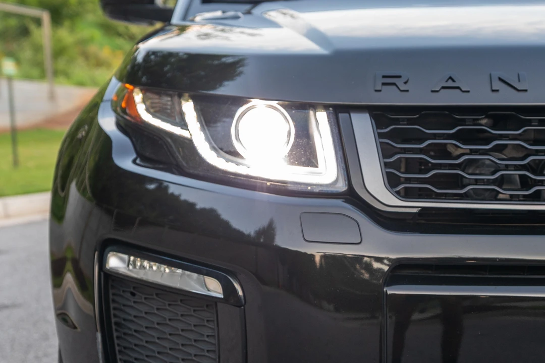 2017 Land Rover Range Rover Evoque 1st Gen - Image 23 of 31
