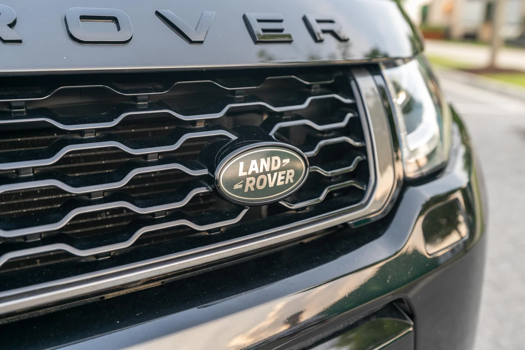 2017 Land Rover Range Rover Evoque 1st Gen - Image 26 of 31