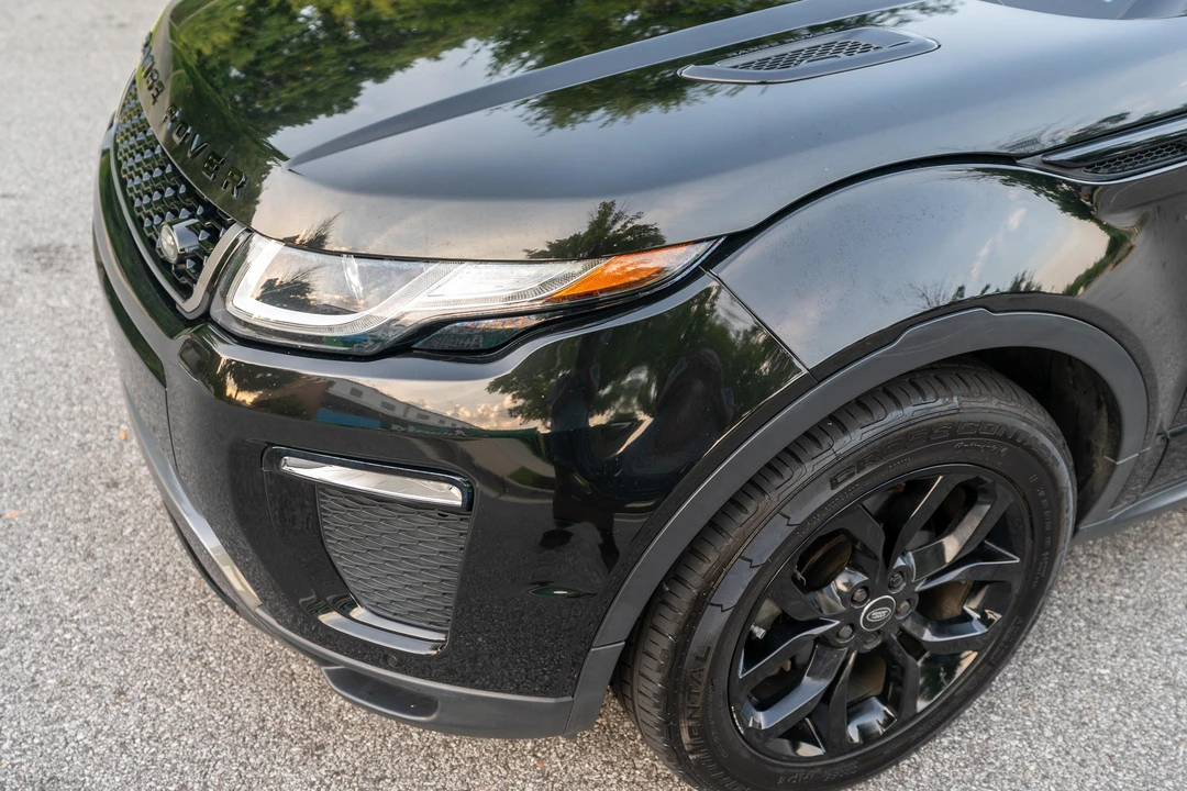 2017 Land Rover Range Rover Evoque 1st Gen - Image 28 of 31