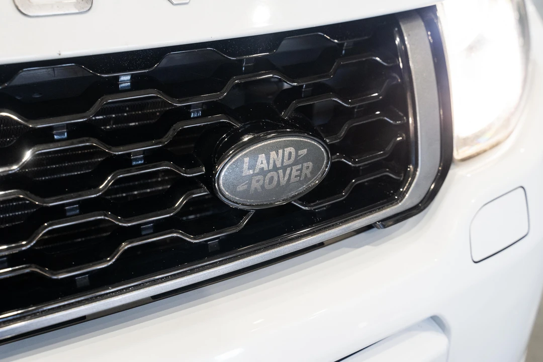 2017 Land Rover Range Rover Evoque 1st Gen - Image 24 of 31