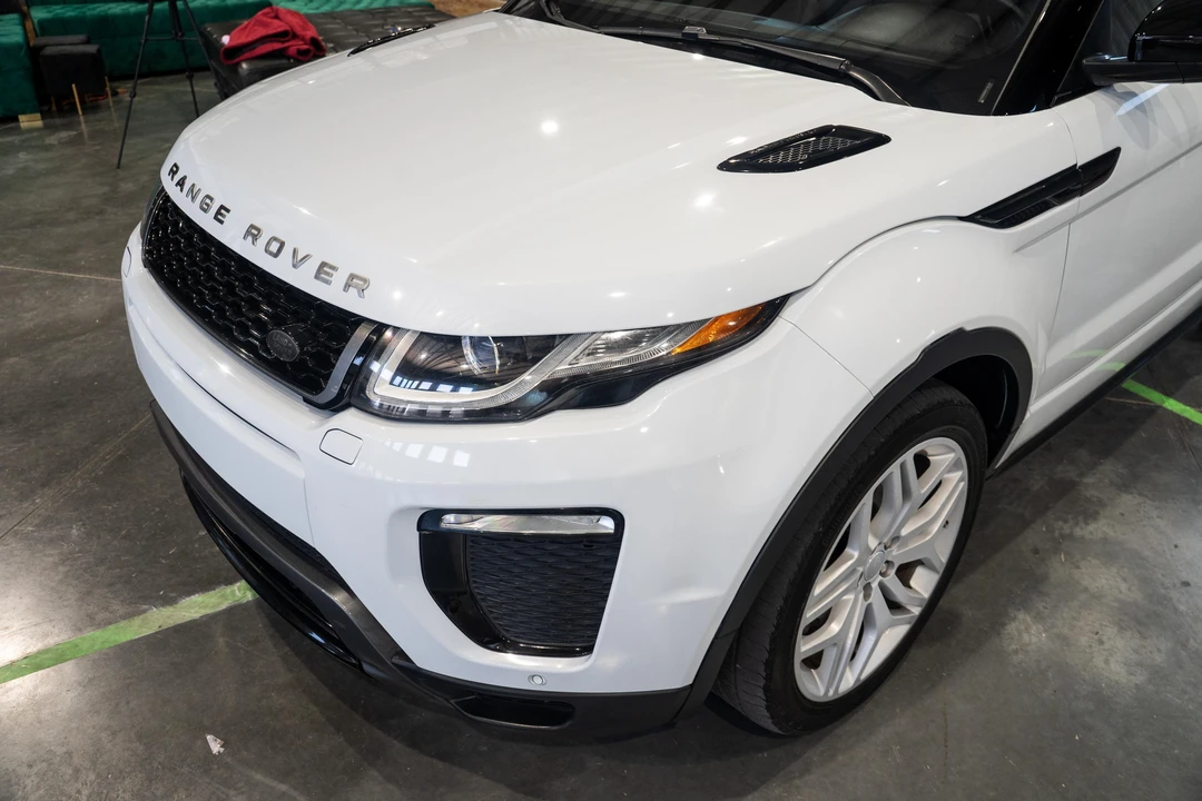 2017 Land Rover Range Rover Evoque 1st Gen - Image 29 of 31