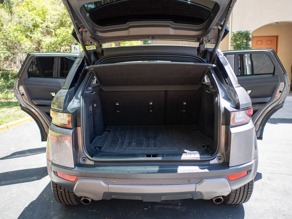 2017 Land Rover Range Rover Evoque 1st Gen - Image 21 of 23