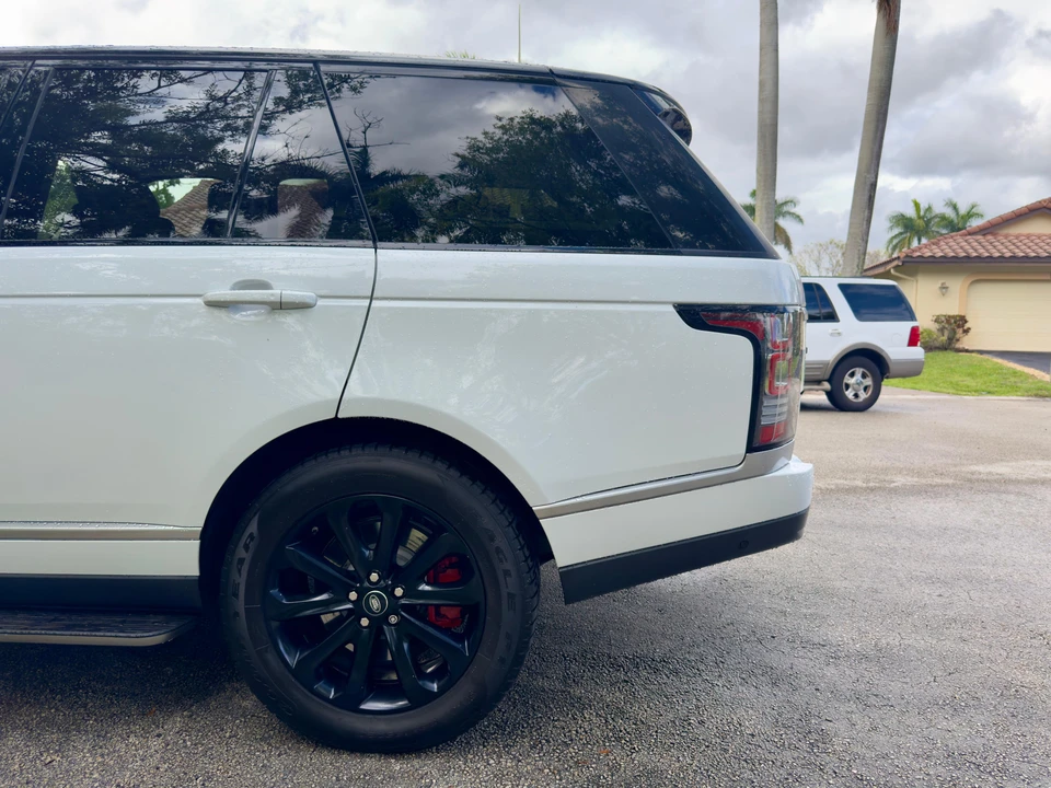 2017 Land Rover Range Rover L405 - Image 20 of 31