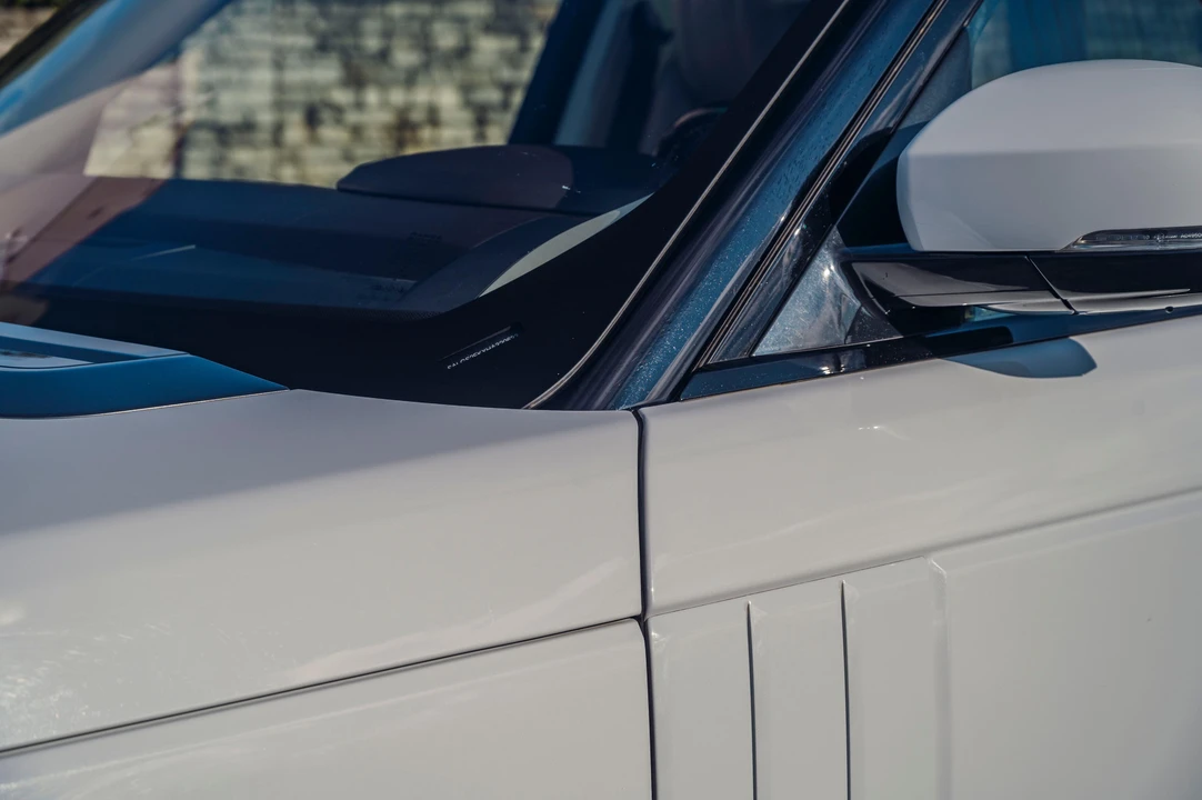2017 Land Rover Range Rover L405 - Image 27 of 31