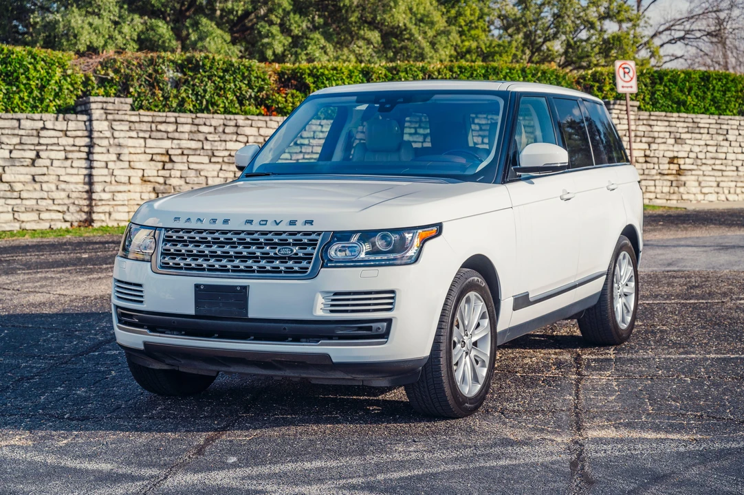 2017 Land Rover Range Rover L405 - Image 7 of 31
