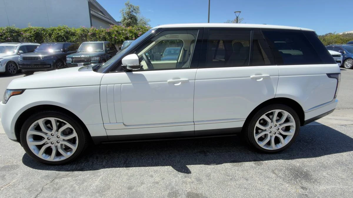 2017 Land Rover Range Rover L405 - Image 6 of 11