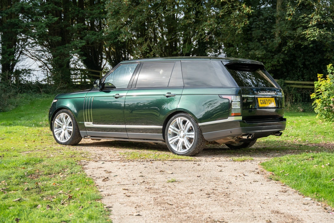 2017 Land Rover Range Rover L405 - Image 16 of 31