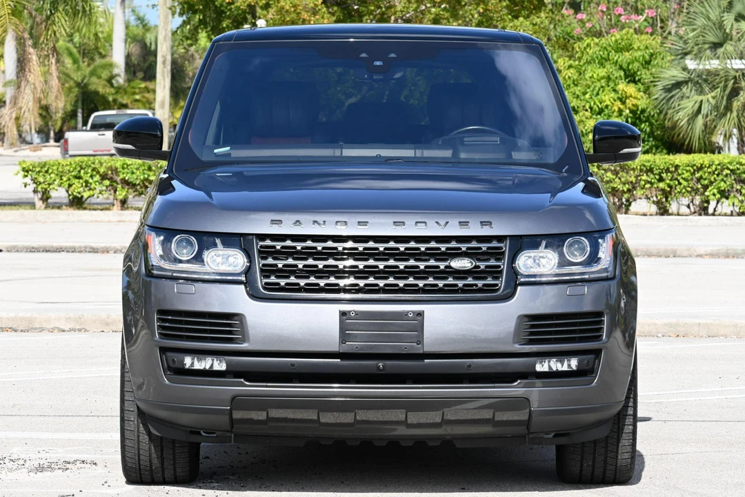 2017 Land Rover Range Rover L405 - Image 2 of 8