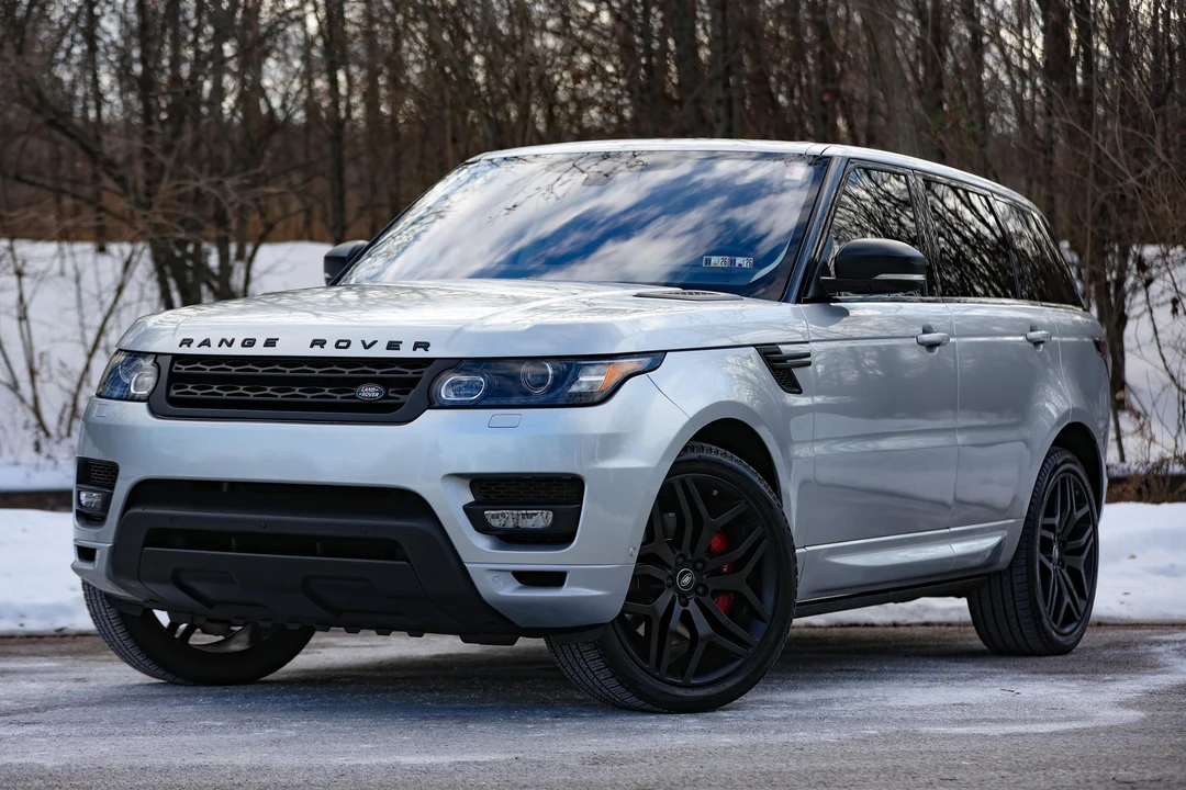 2017 Land Rover Range Rover L405 - Image 17 of 31