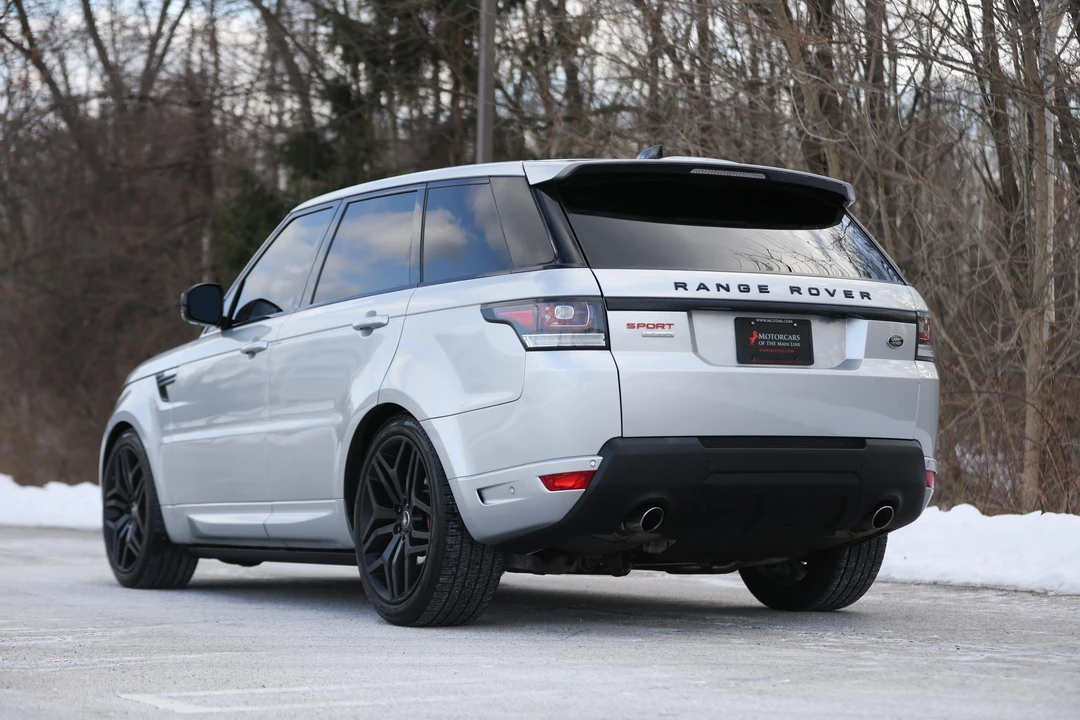 2017 Land Rover Range Rover L405 - Image 24 of 31
