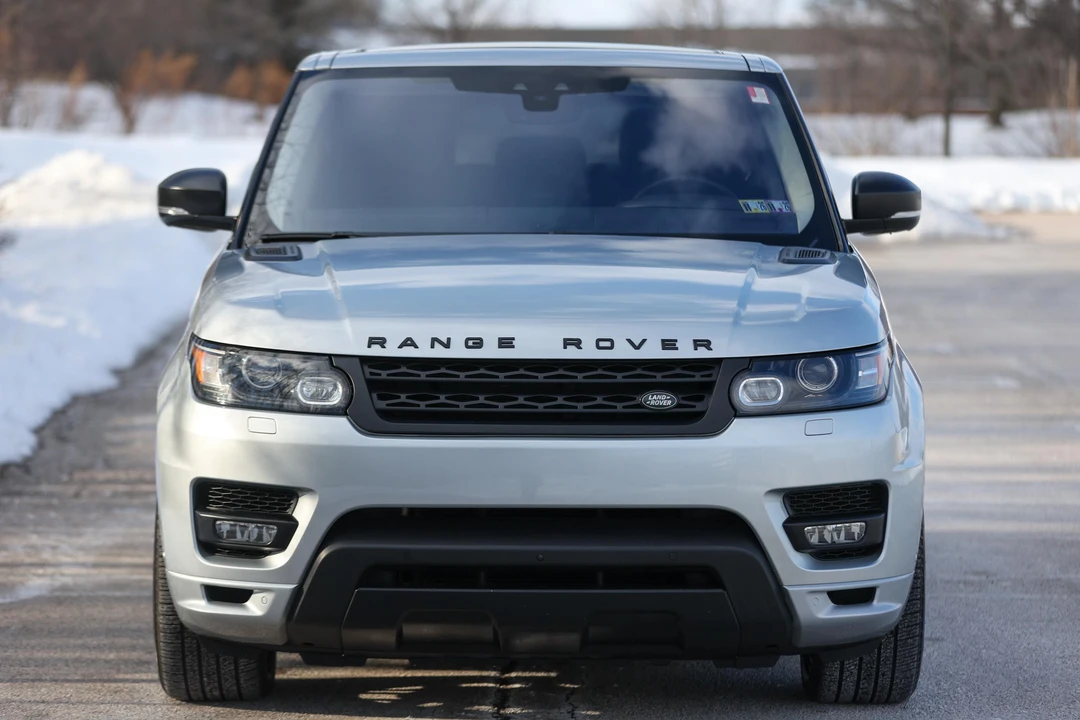 2017 Land Rover Range Rover L405 - Image 13 of 31
