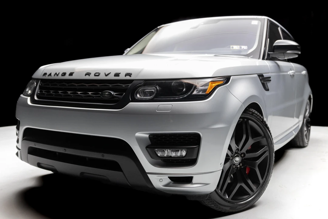 2017 Land Rover Range Rover L405 - Image 6 of 31