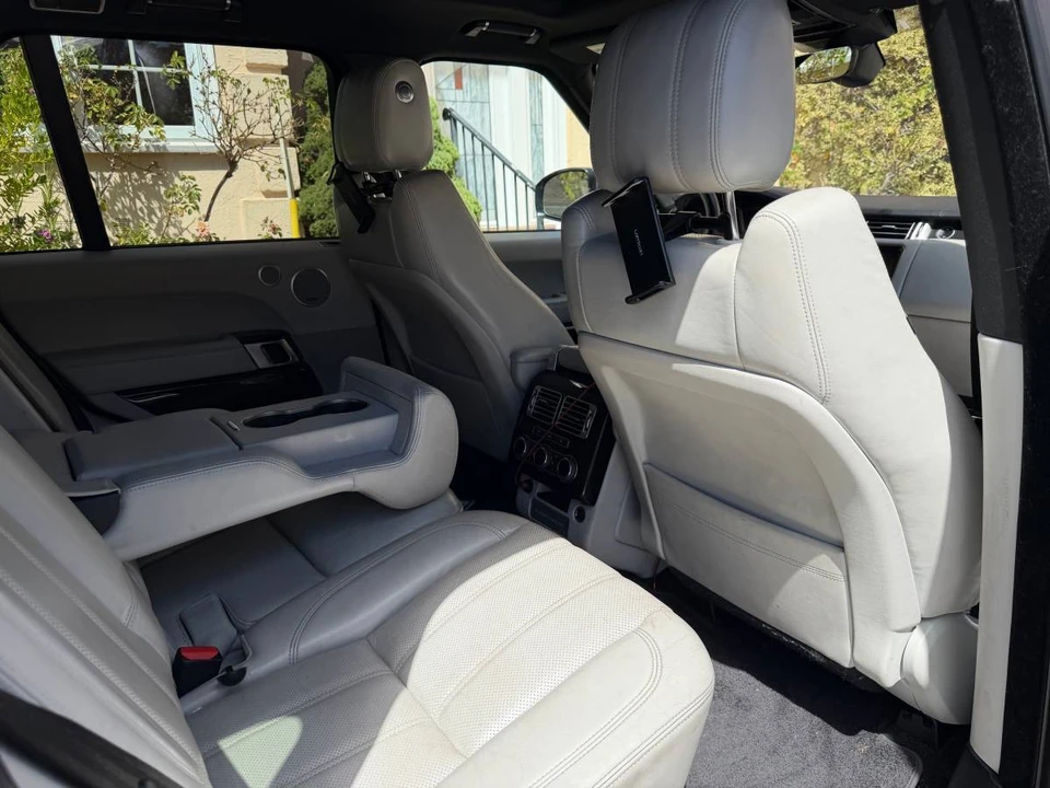 2017 Land Rover Range Rover L405 - Image 12 of 16