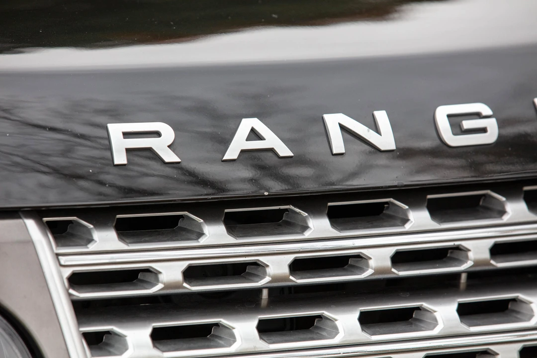 2017 Land Rover Range Rover L405 - Image 17 of 24