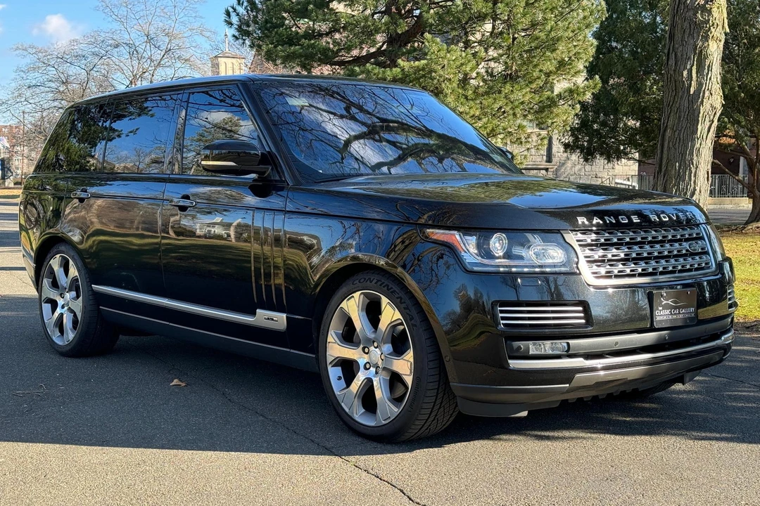 2017 Land Rover Range Rover L405 - Image 3 of 24