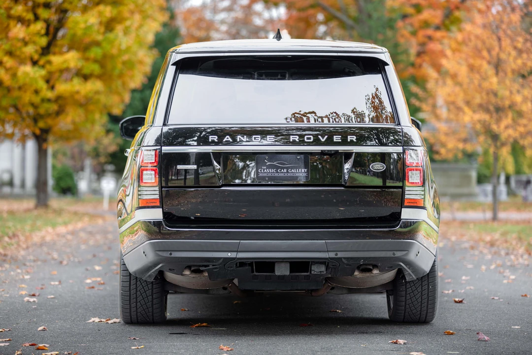 2017 Land Rover Range Rover L405 - Image 10 of 24